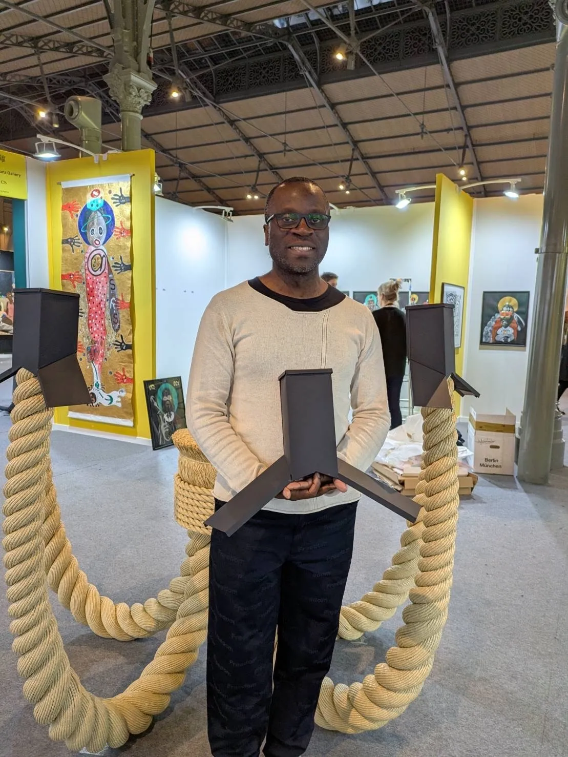 建築板金の技術がフランスへ